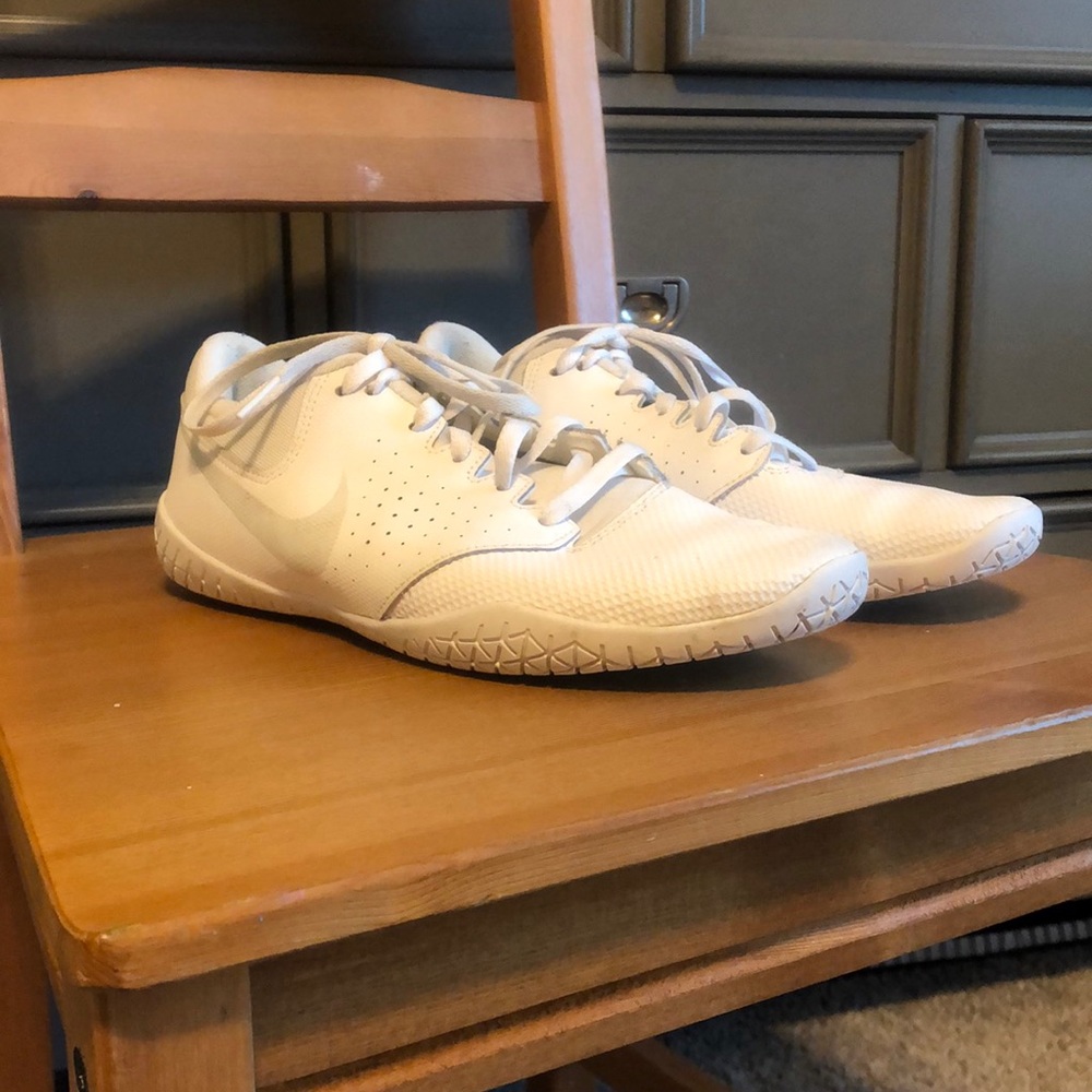 Nike sideline cheer shoes